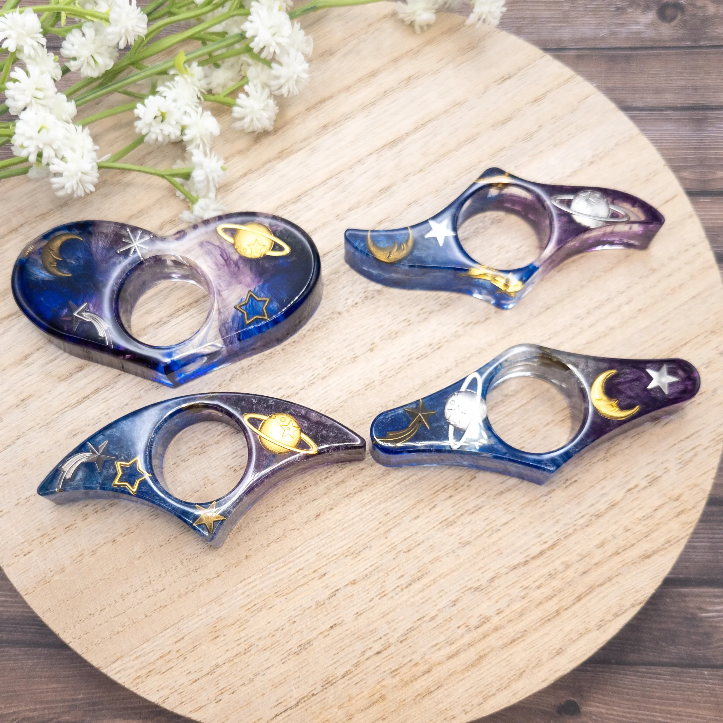 Space Moon Star Resin Book Press Thumb Page Holder Reader Gift Bookmark Reading Aid Gift