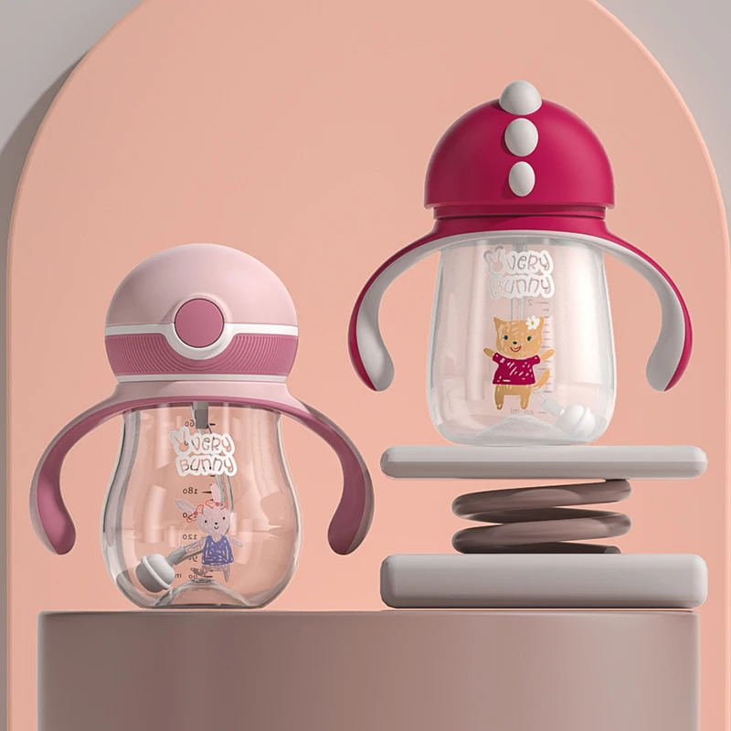 New design 260ml water straw cup with handle for training