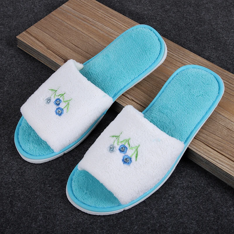 Factory  Price Custom Embroidery Pattern Terry Cloth Women Flower Disposable Hotel Slippers