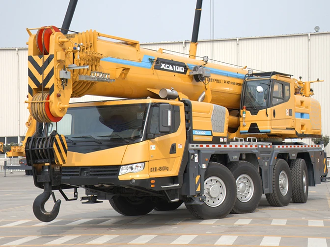 Different Types Of All Terrain Crane Hooks XCR30 Lifting Machinery 30 Ton Full Hydraulic mini truck crane