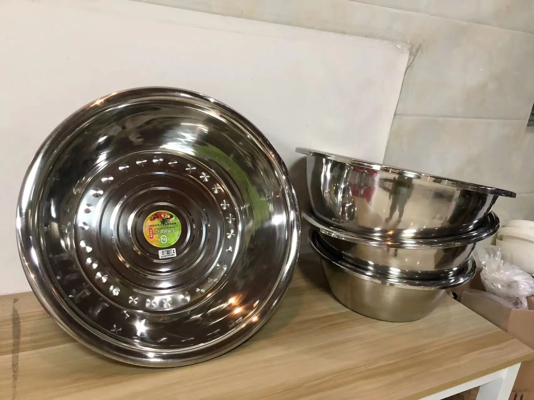 Stainless Steel Big Bowl  Wash Basin Bowl Large Metal Round Bowl for Kitchen 45cm-80cm Diameter