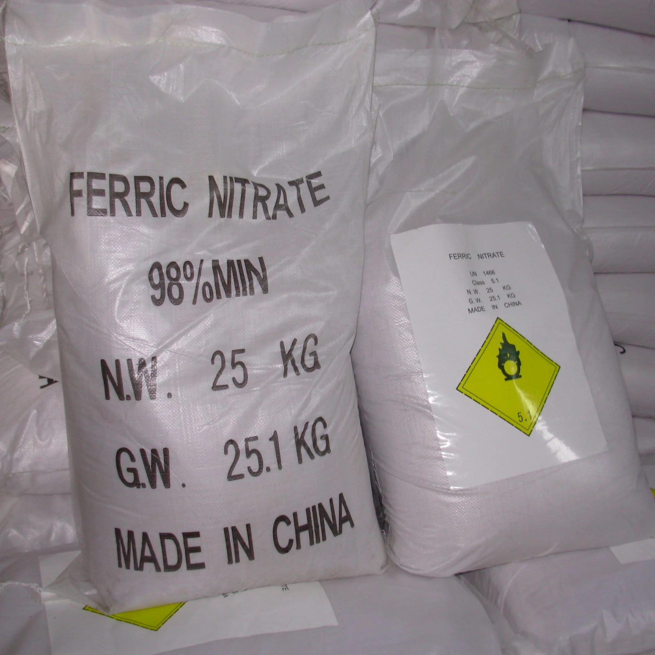 
98% Ferric nitrate, Fe(NO3)3.9H2O, Industrial grade,IRON(III) NITRATE-9-HYDRATE 