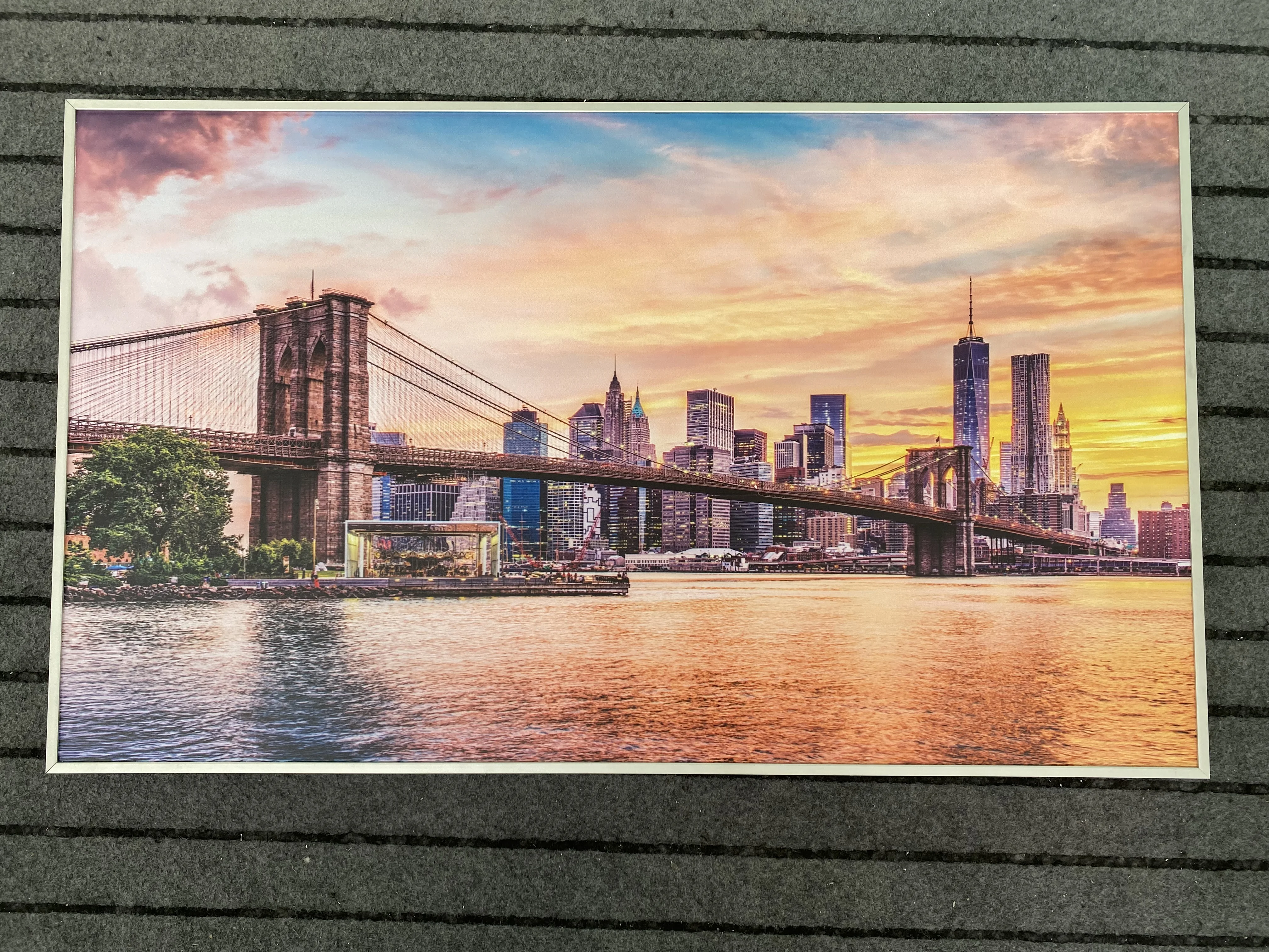 Wall mounted carbon crystal heating panel Infrared electric heater 600W 100*60cm with CE and RoHS