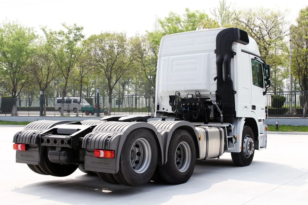 used B en-z tractor trucks actros 6x4 10 Wheel Truck New Diesel Engine Used B en-z Truck