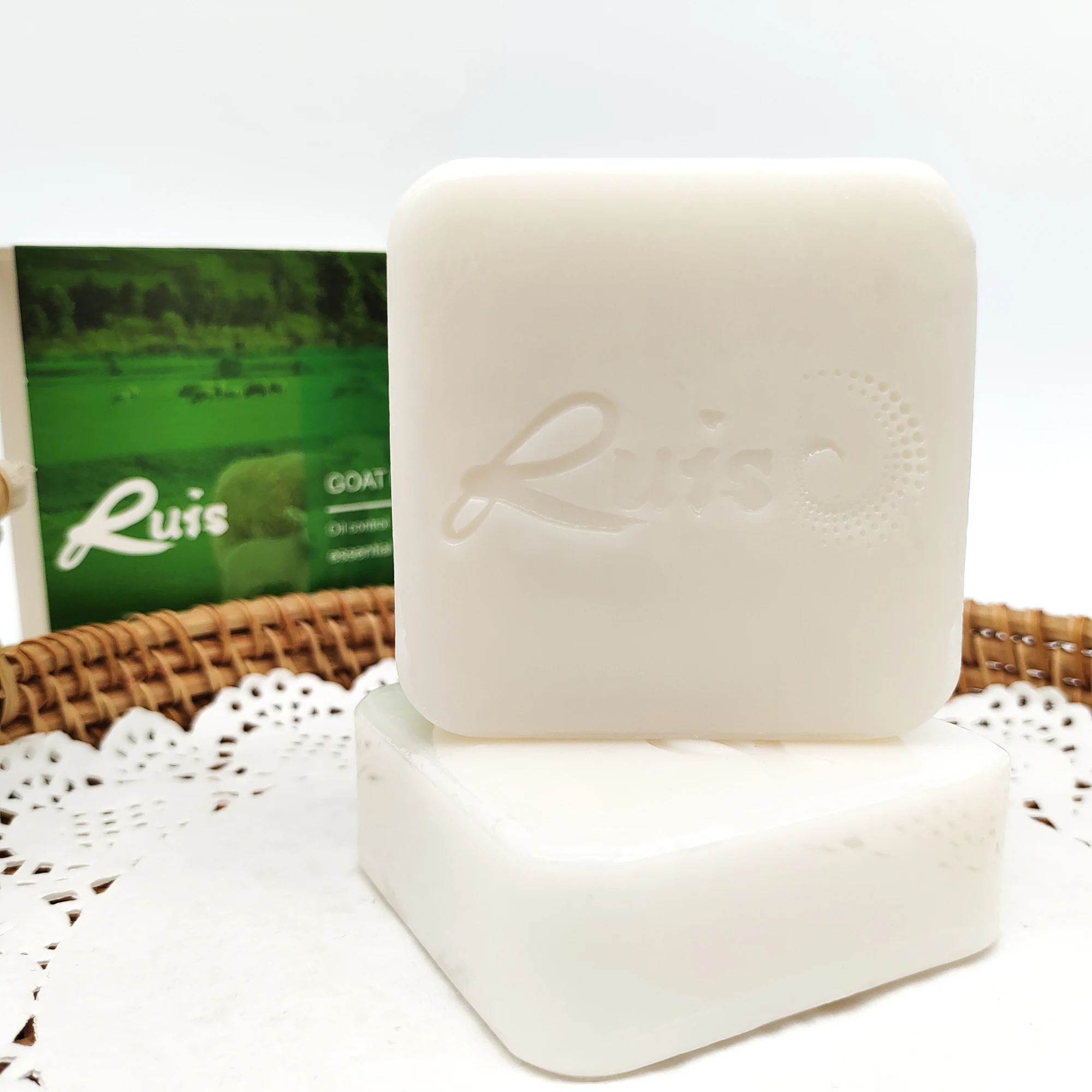 Special Selling remove acne and mites exfoliate gently moisturizing handmade goat milk soap