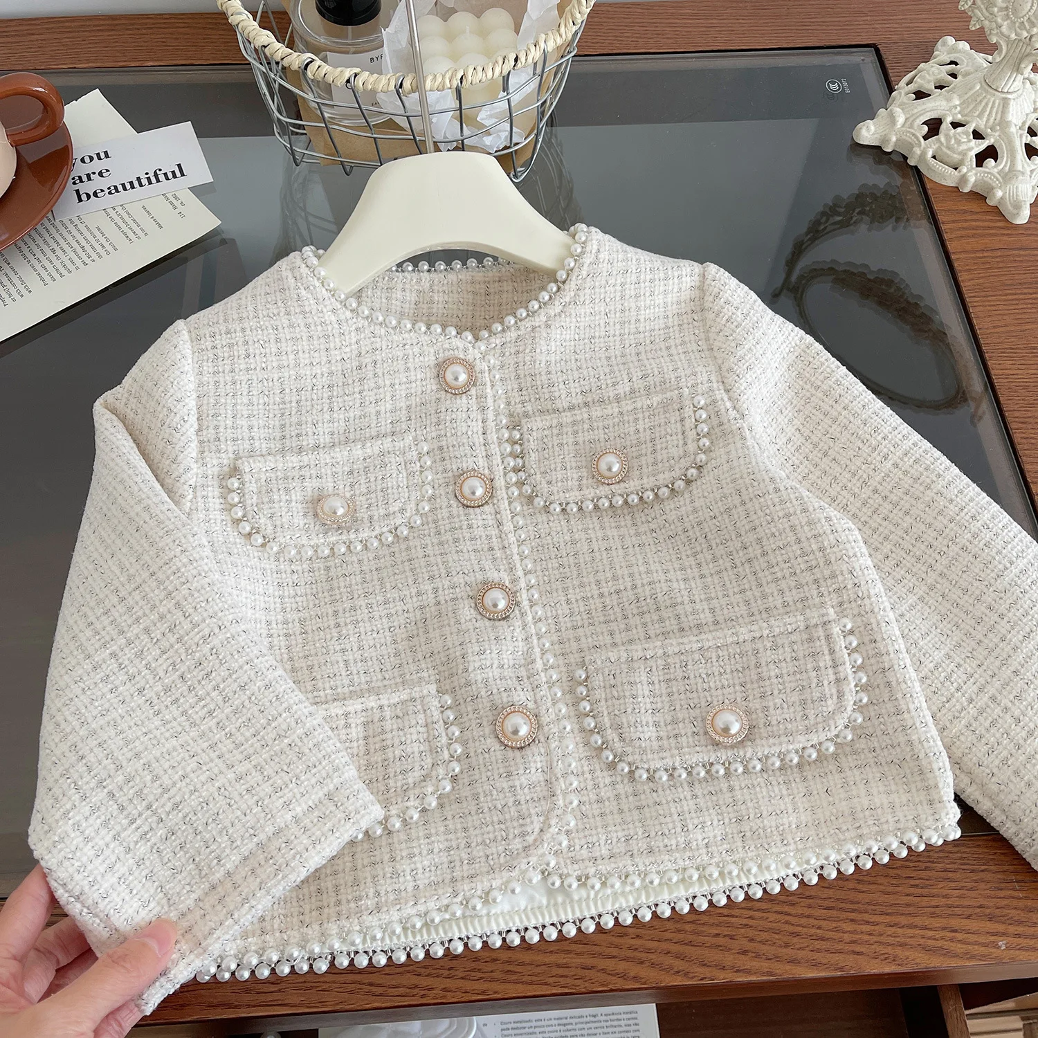Children spring and autumn fashion Girls small Classic two-piece set Baby Retro Small dress with White Coat