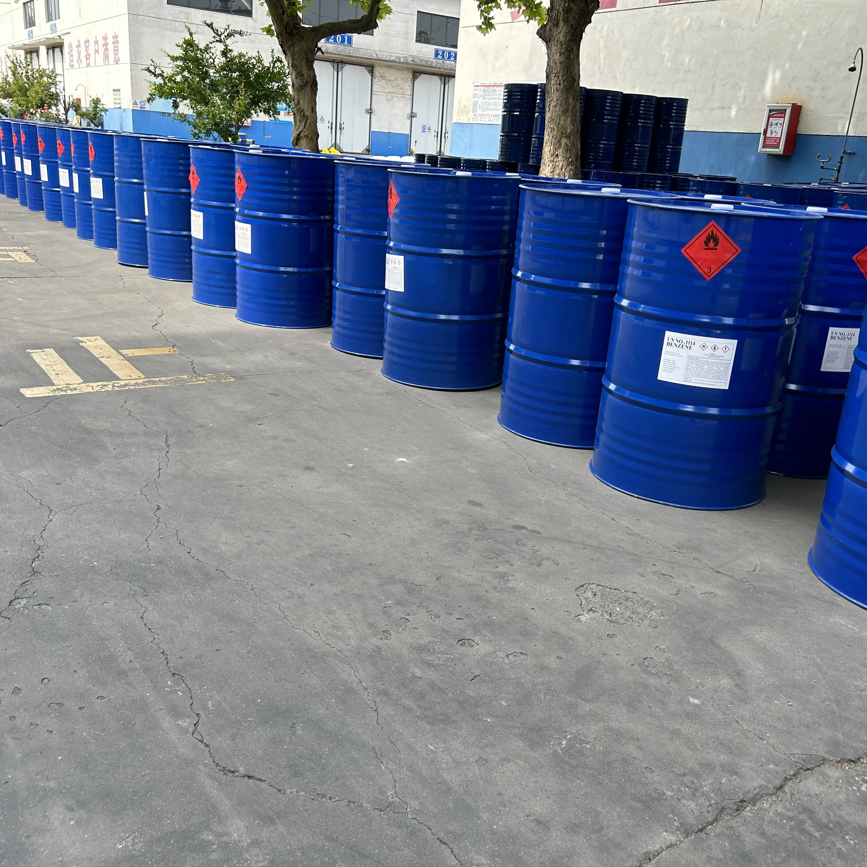 Factory Supply C6H6 CAS No 71-43-2 Benzol Liquid Pure Benzene with Competitive Price