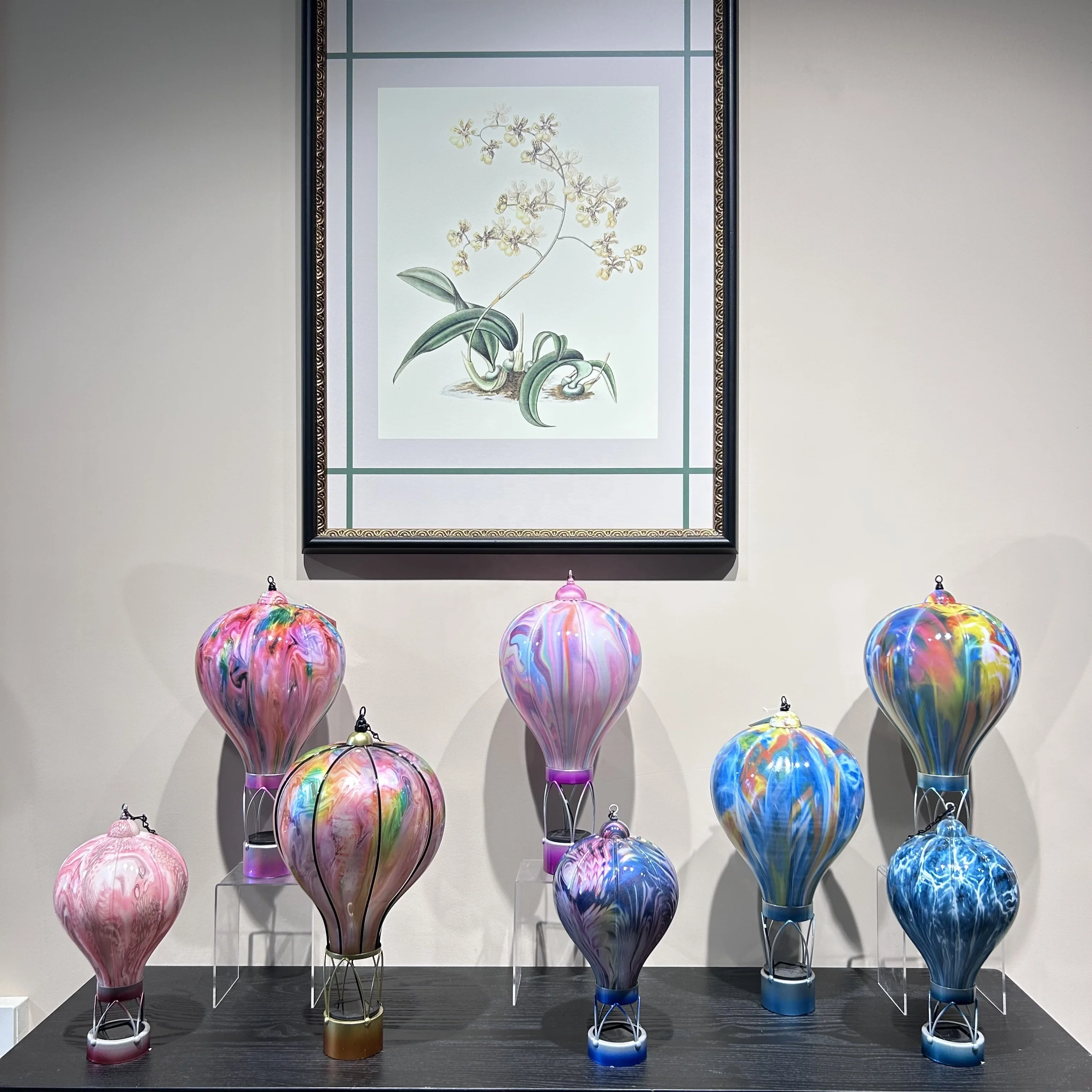 Solar Flickering Flame Light Hot Air Balloon Design Waterproof Durable Hanging Lantern Garden Glass Hot Air Balloon Lantern