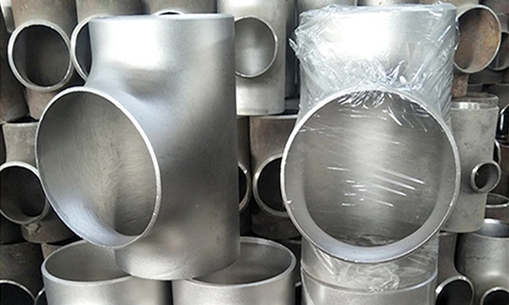 304 310 316 316L Sanitary Welded Straight Tee 90 Degree Elbow Reducer Exhaust Fittings Tee For Building Field