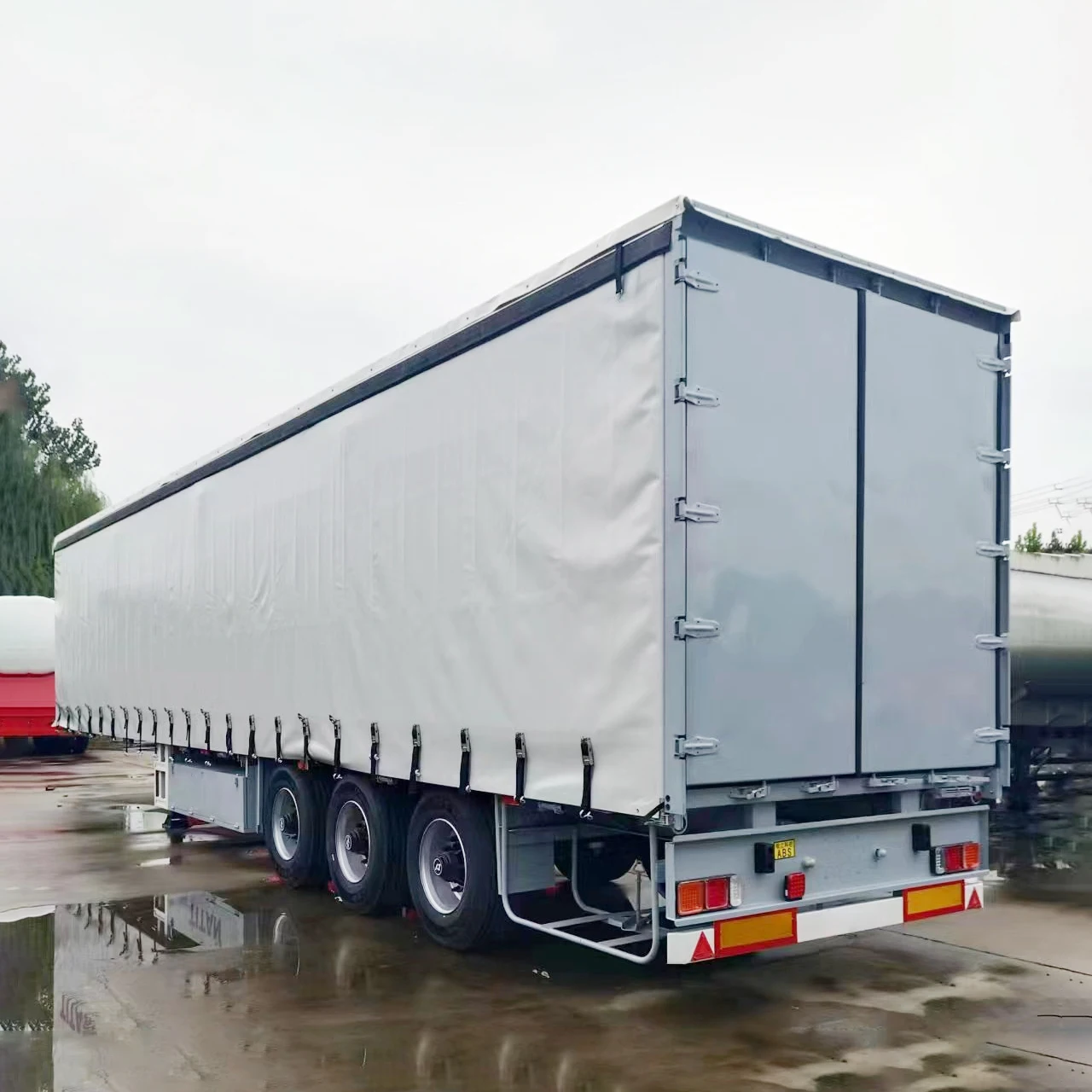 Large Carrier Capacity 40t 60t 40ft 53ft 3 Axles Side Curtain Trailer