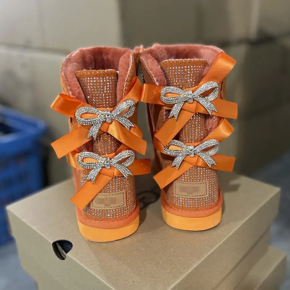 2022 New Water Diamond Sheepskin Fur Integrated Snow Boots