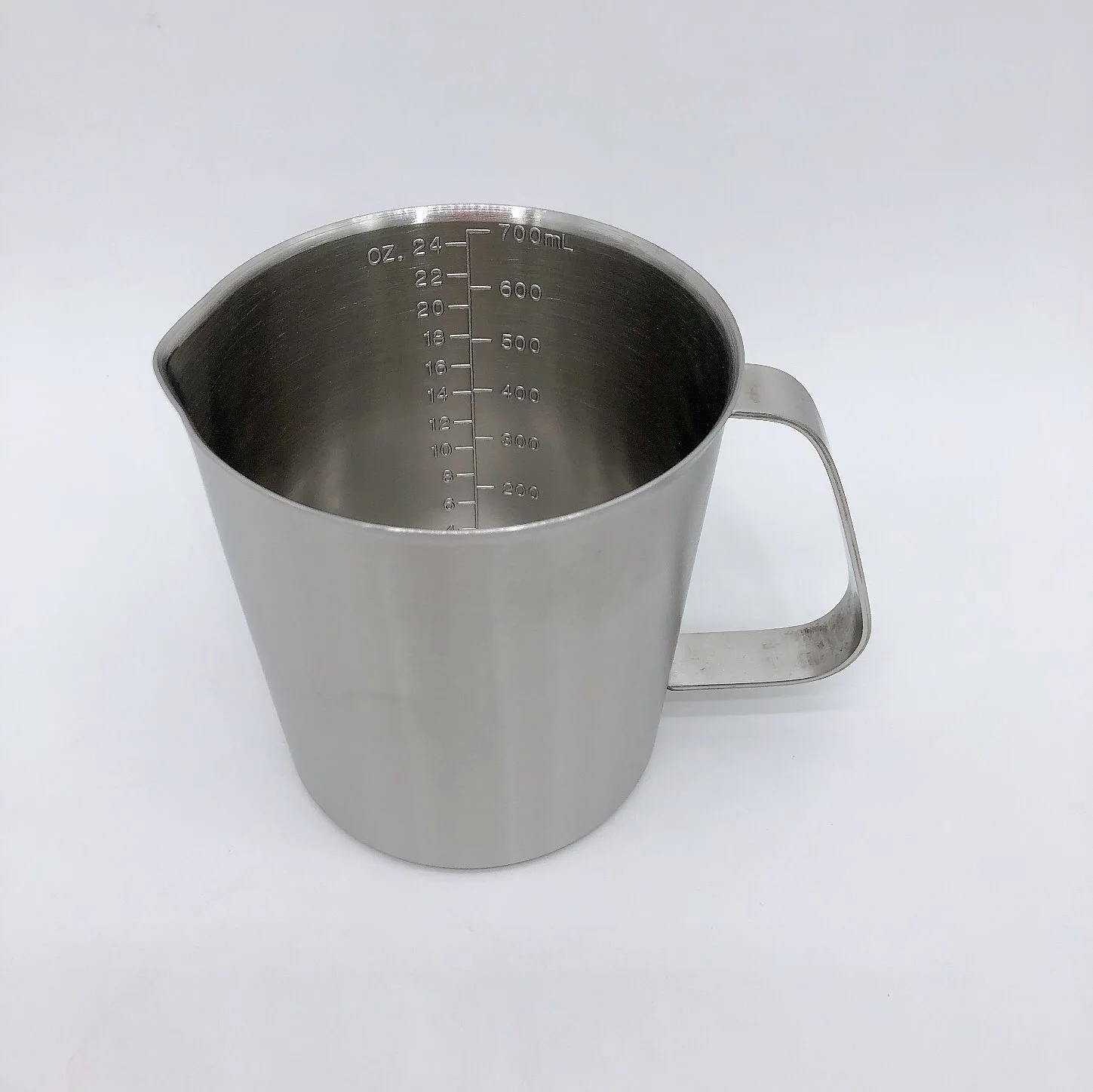 Efficient Candle Making Tools: 1000ml Wax Melting Pitcher, Candle Pouring Pitcher, and Wax Measuring Container