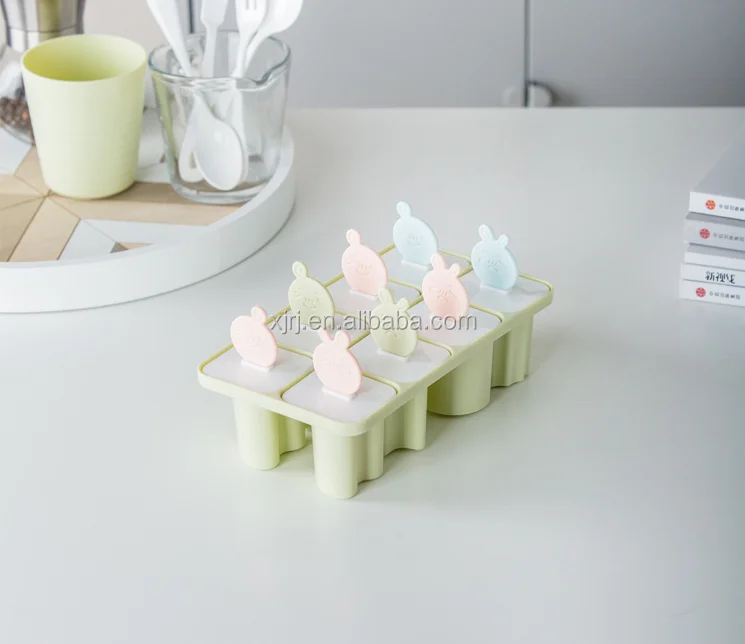 
2021 hot sale Amazon high quality food grade cartoon 1 set 8pcs ice cream sticks mold ice cream popsicle mold ice pop molds 