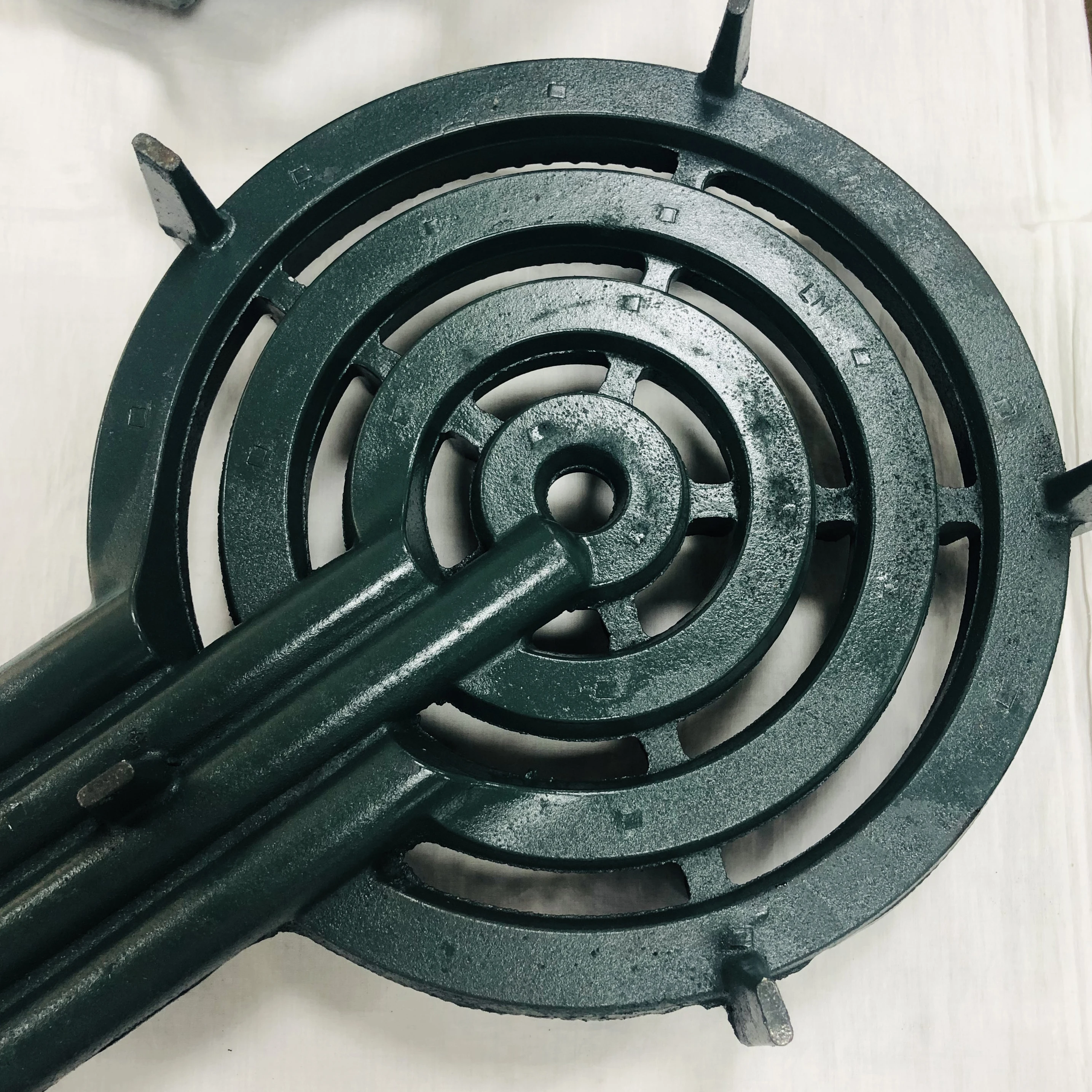 
C50(RD-GS099) 10.25g/10.70kg Strong Flame 4 Ring Cast Iron Gas Burner 