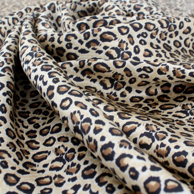 Высококачественный шифоновый креп на заказ 114 см Ткань с леопардовым принтом трафаретная печать 100% Шелковая печатная шелковая ткань цифровая