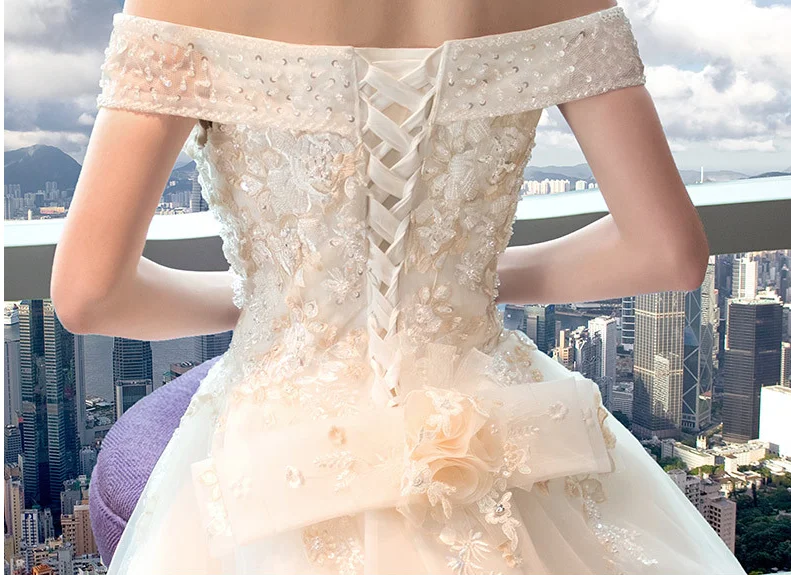 Luxury Lace Princess Wedding Dresses Sweetheart Neck Beaded Royal Train Ball Gown  Plus Size Bridal Dress