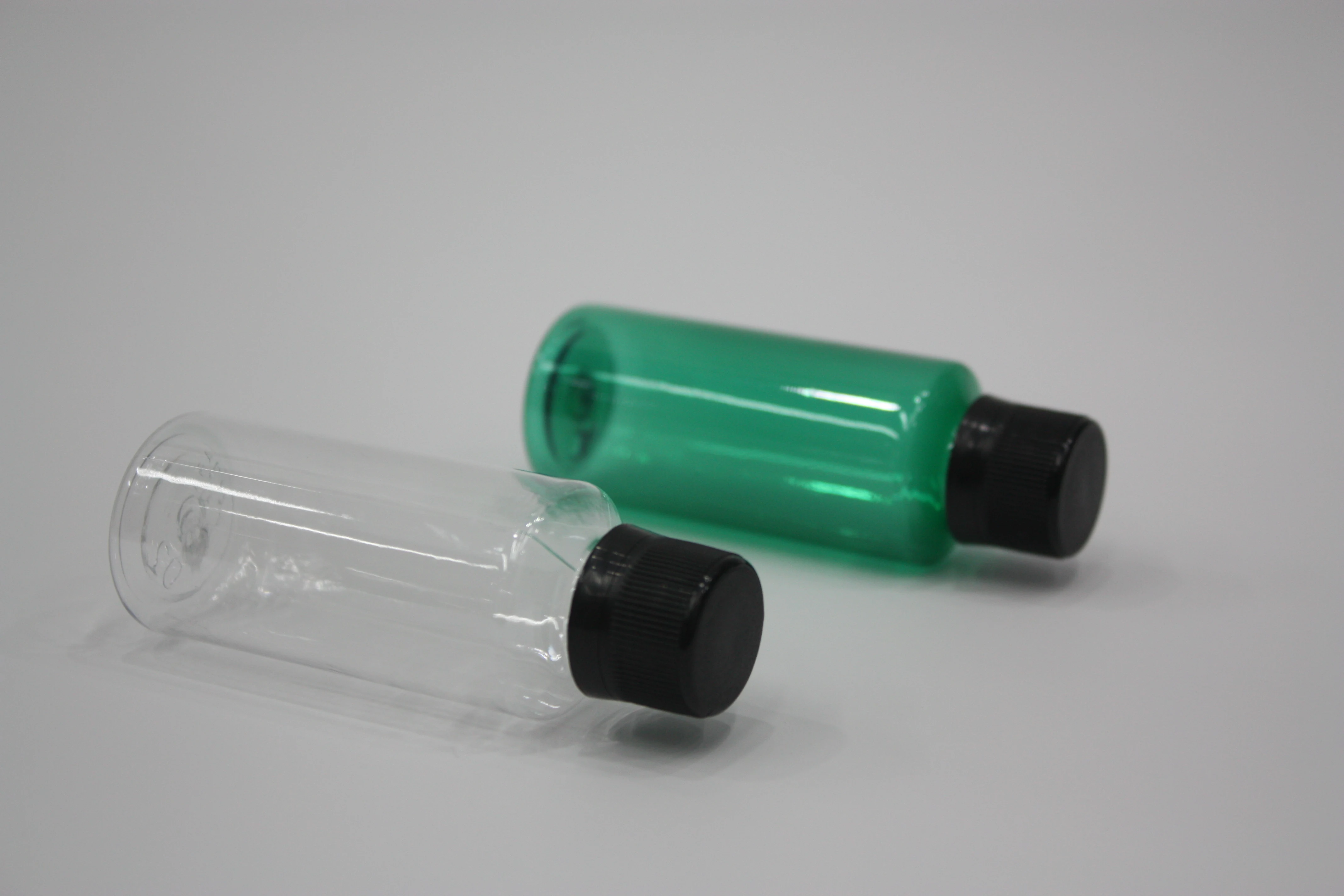Small Mini Portable Plastic Cosmetic Bottle For Hotel Travel Use