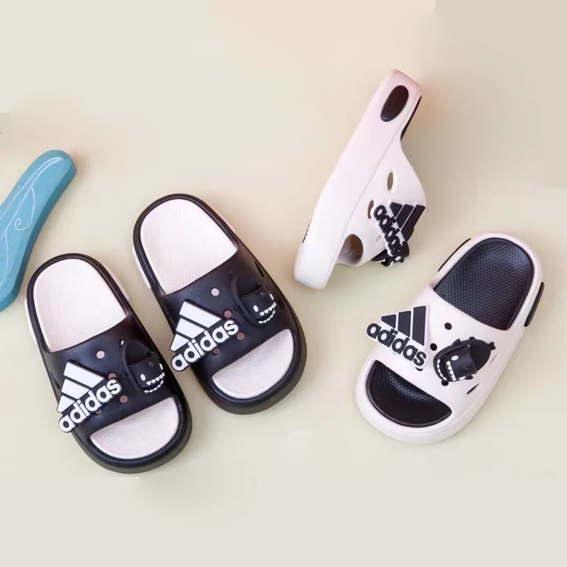 Летние новые детские тапочки домашние противоскользящие повседневные резиновые для детей пляжные сандалии сабо и мюли