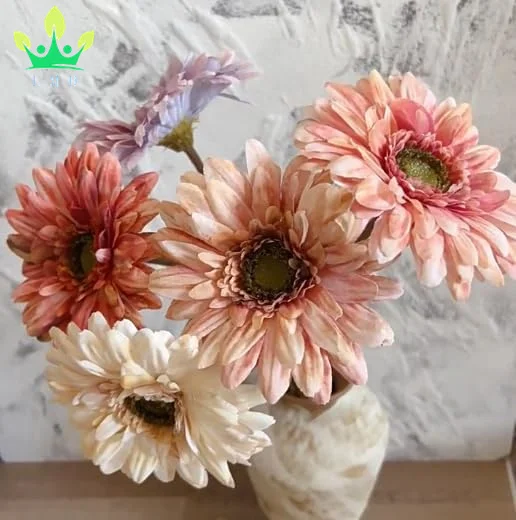 Artificial Flower Daisies Gerbera Bouquet Silk Petal Forever Plant for Wedding Bridal Bouquet Centerpiece Bridal Shower Birthday