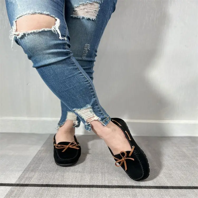 Women Closed Flat Shoes Ladies Pretty Flat Summer Flat Strap Shoes Leather Loafer Shoes