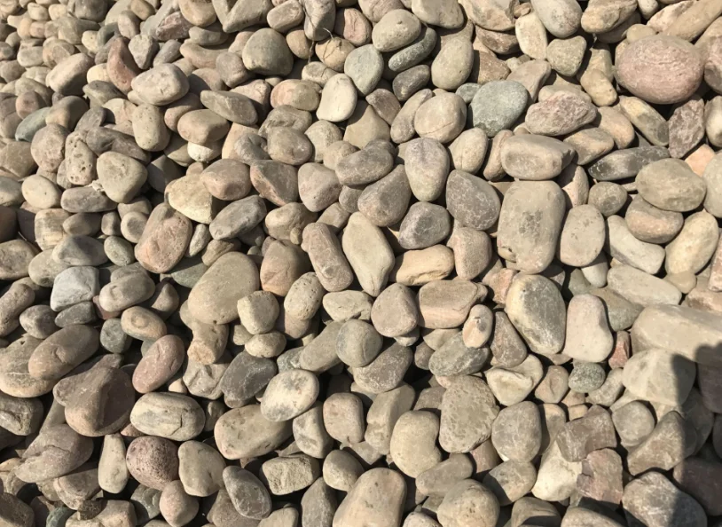 Landscaping big size river rock  pebbles stone