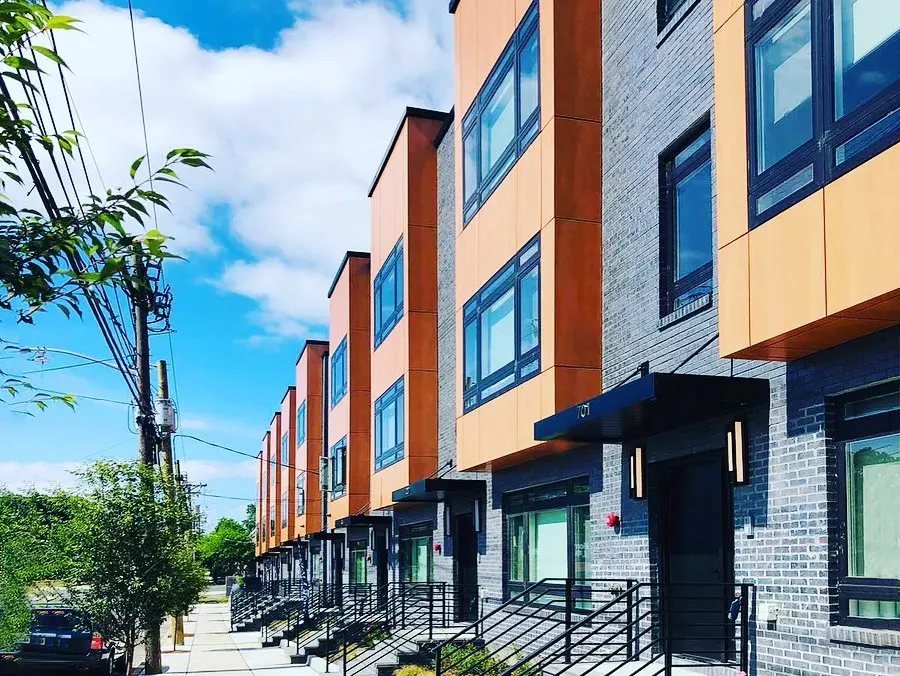 Aluminium PVDF Composite Decorative Plastic Wall Wooden Finish Acp Cladding Sandwich Panel Price