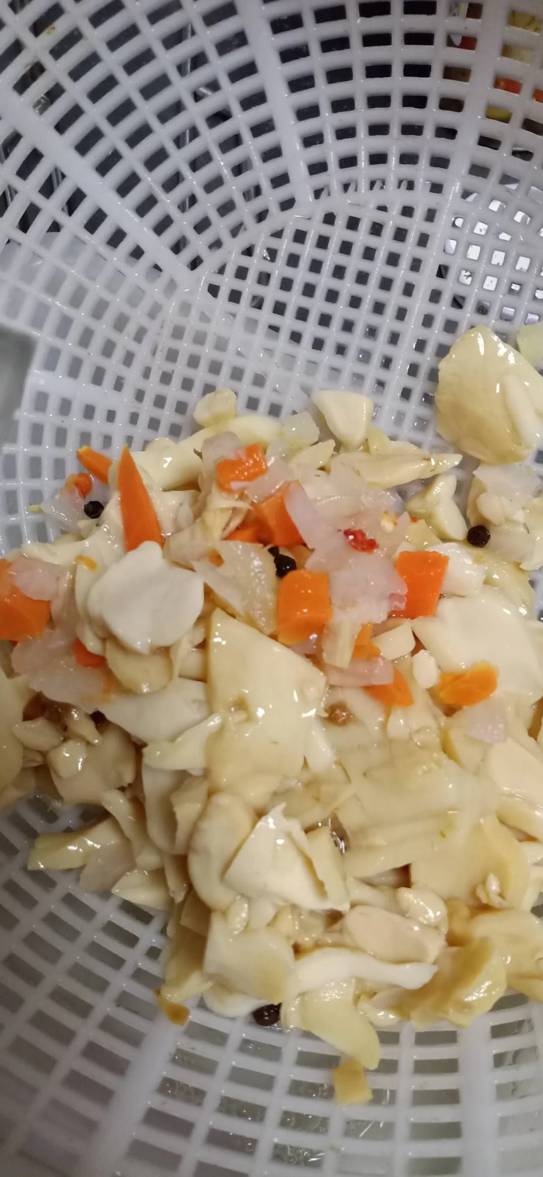 Китайский завод OEM консервированные кусочки и стебли в форме устриц