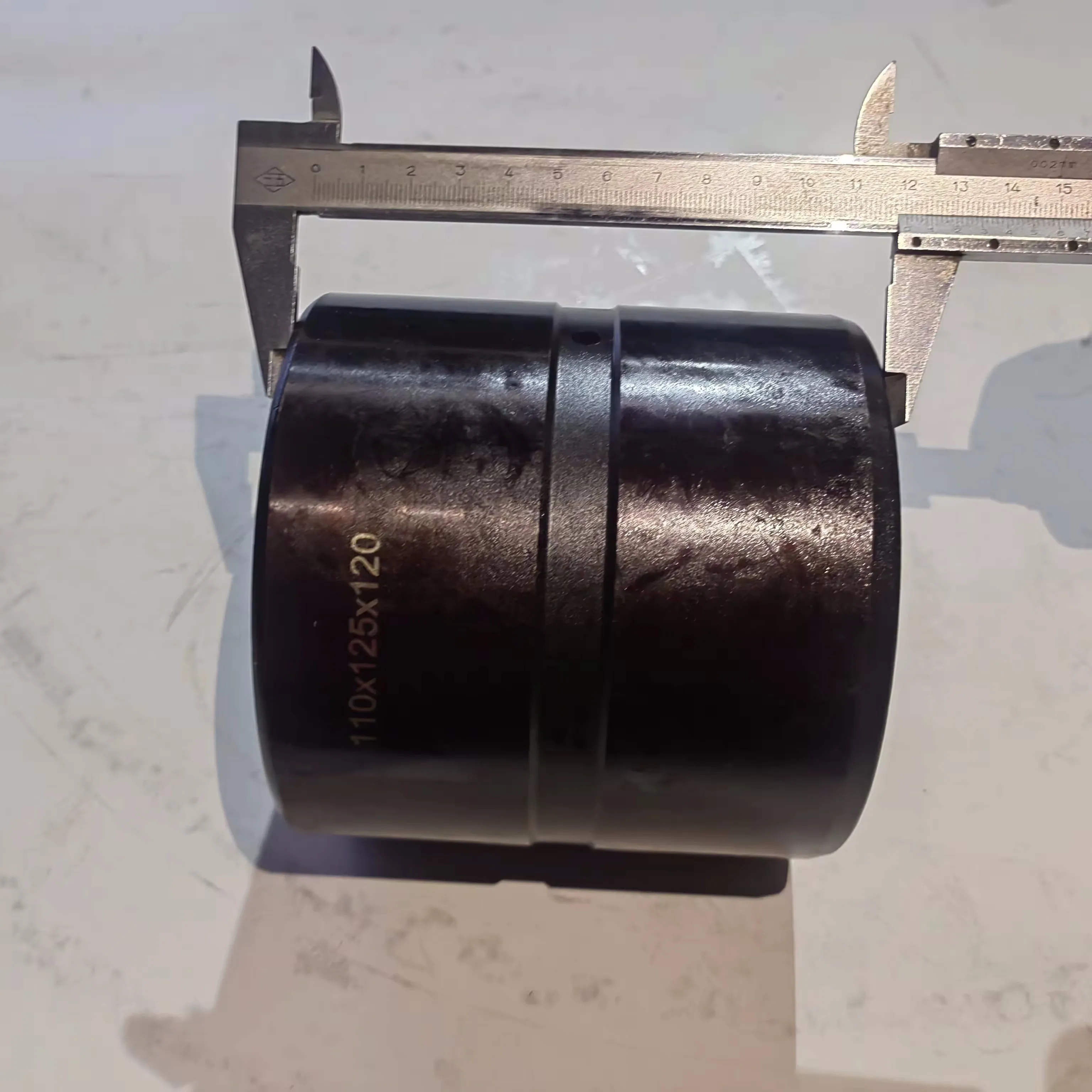 China manufacturer direct sales excavator bucket shaft pin steel sleeve bushing