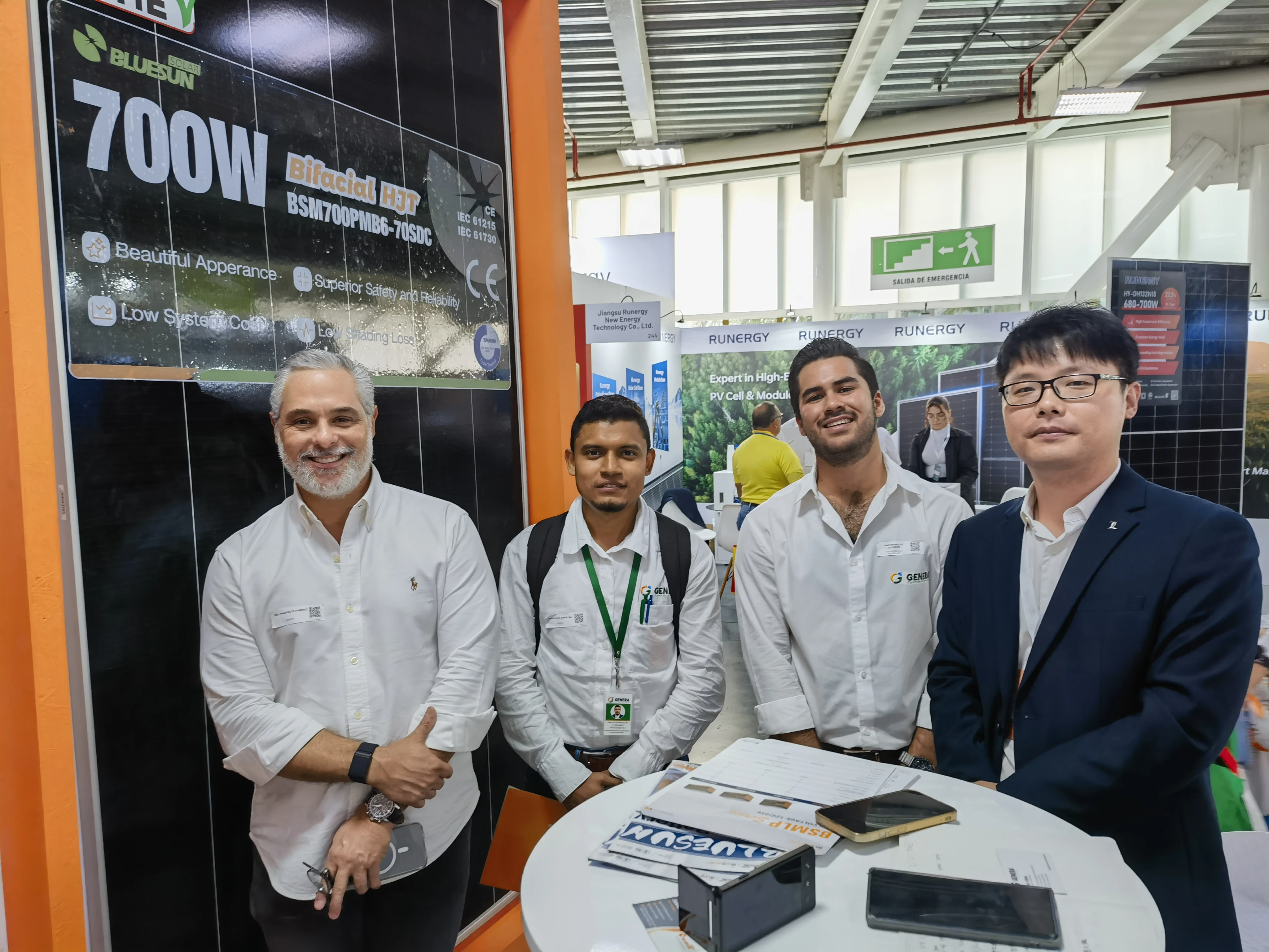 Bluesun N-type 500 Вт комплекты солнечных панелей панельные солярки 1000 лучшая солнечная панель на крыше для домашней энергетической системы