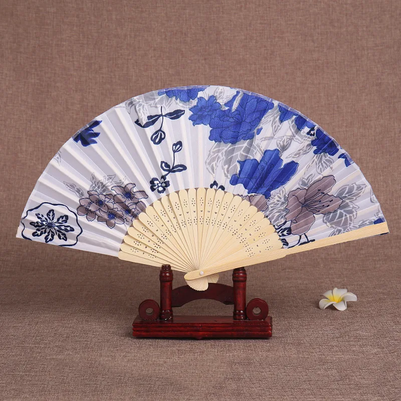 Chinese retro style hand fan Suitable for party wedding dance decoration