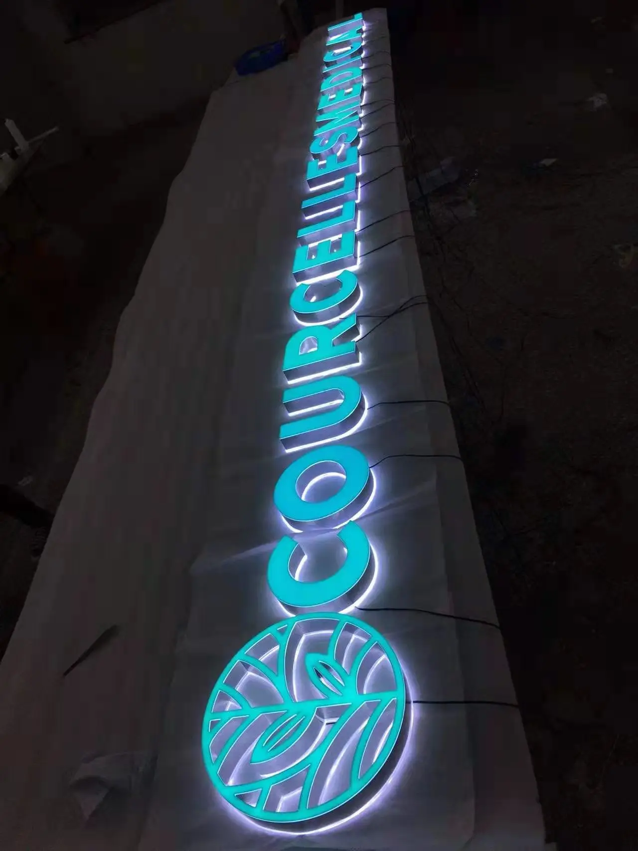 Outdoor 3D Led lighted box letters Pizza store name signs 3D acrylic store sign