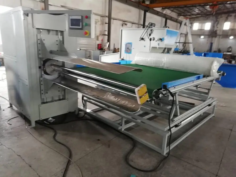 2020 Easy operate Automatic mattress packing machine precision mattress cover cushion packing machine for sale AV-303M