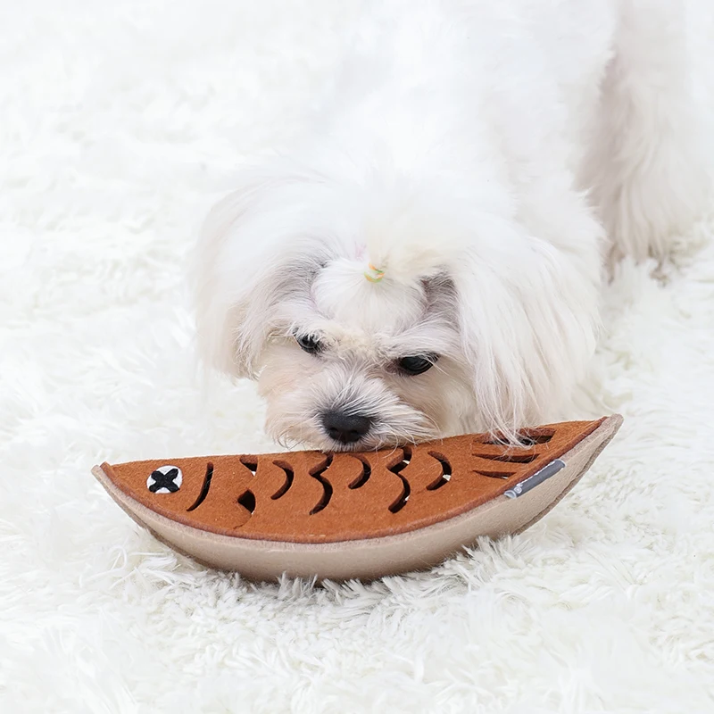 Roast Fish Shape eco friendly thicken felt fleece interactive dog pet puzzle chew toys