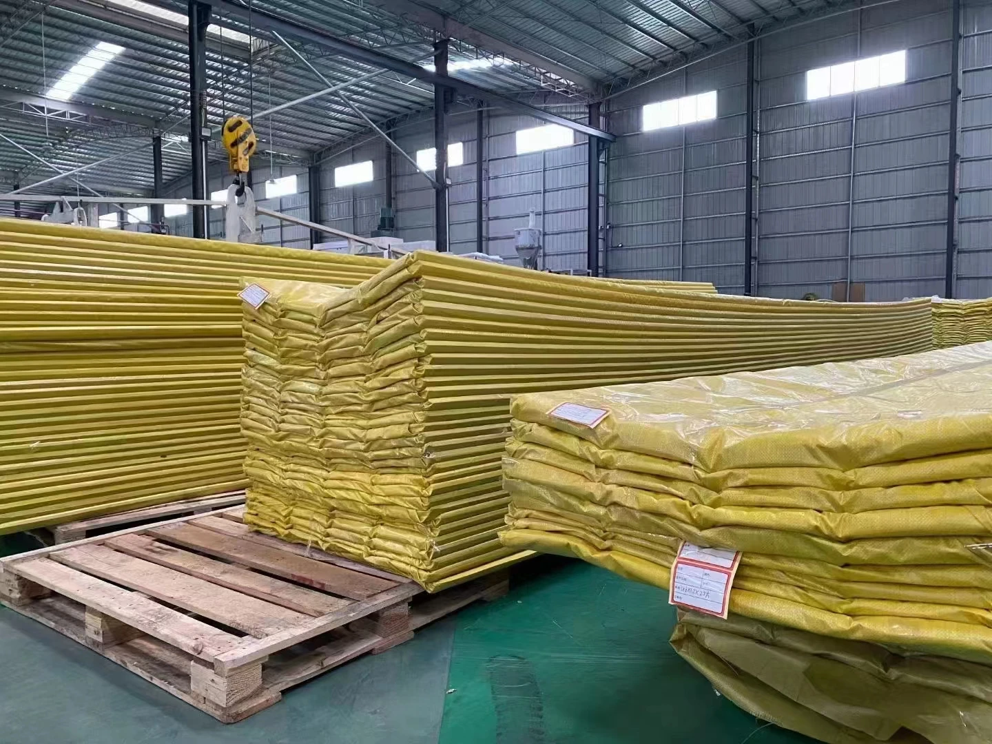 Factory Supplier ECO Friendly Solid Transparent Plastic Polycarbonate
