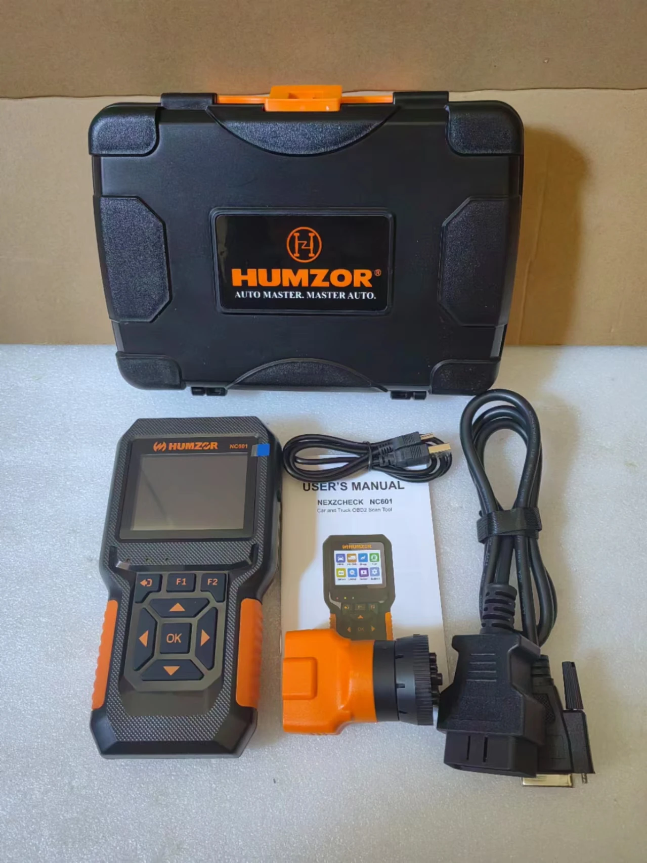 HUMZOR NC601 Car and Truck OBD2 Reads The Code Card ELM327 Scan Tool Truck Diagnostic Tester for 12V24V cars and trucks