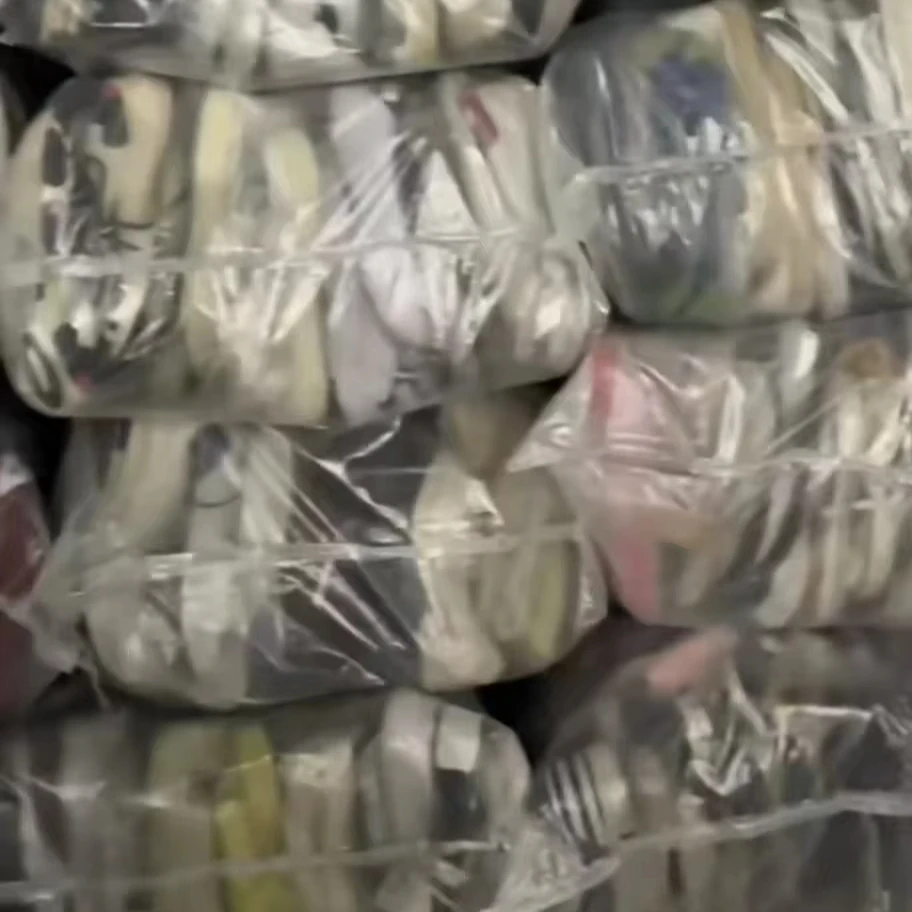 Bulk wholesale A new High quality mixed type used shoes for men