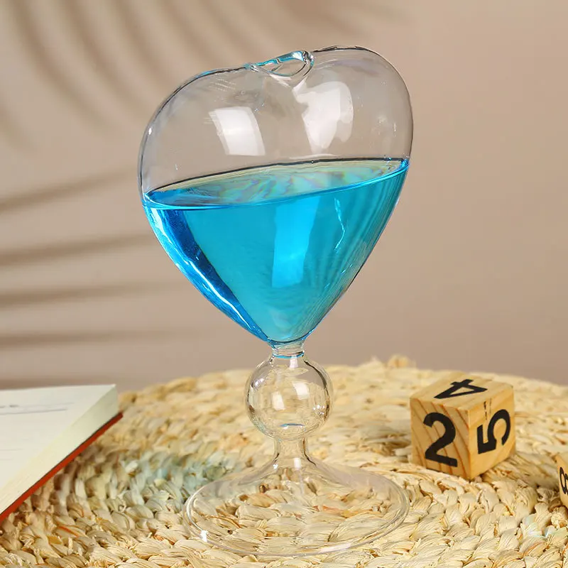 Ins Hot Heart Style Shaped Creative Cocktail Glass Handmade with Custom Logo Drinking Glasses Cocktail