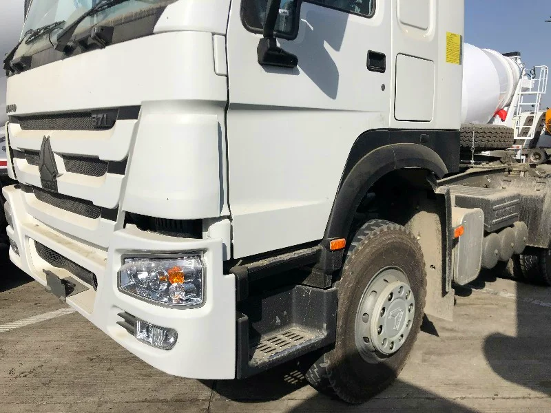 SINOTRUK HOWO 6x4 CNG/LNG Used Tractor head/ Tractor truck prime mover truck for Uzbekistan