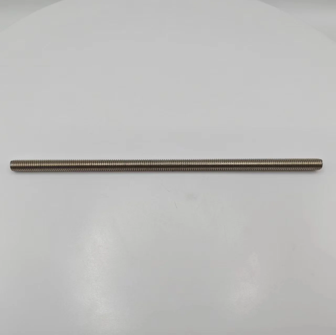 High Quality SS304 A4 3/8 5/16 Full Thread Stud Bolt Rod Zinc & Black Finish