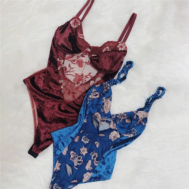 Women Exotic Apparel Hanging Neck Underwear Babydoll Bra G String Set Thong Fantasias sexy lingeries mature women