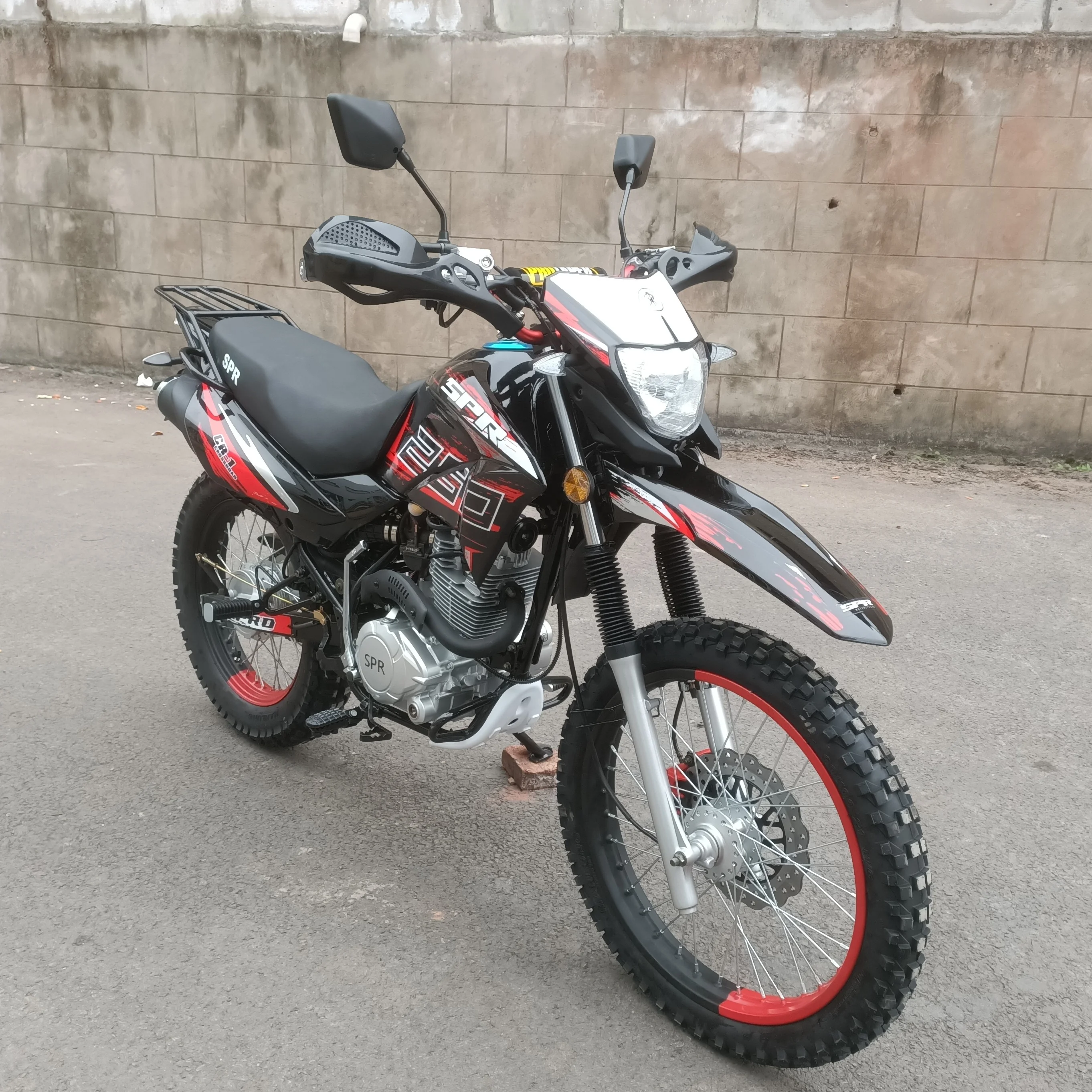 New Sticker Classic Model OTTC dirt-bike racing motorcycle 150cc 200cc CG 250cc motorcycle off road with Rear Carrier