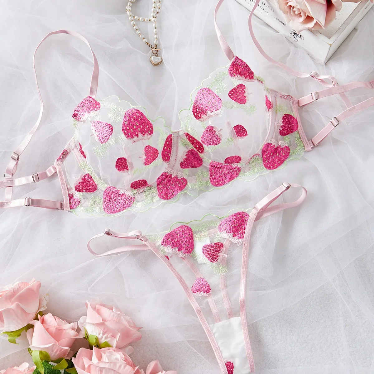 High Quality 2 Pieces Women Sexy Sleeping Lingerie Bridal Night See Through Embroidery Erotic Lingerie Sets For Women