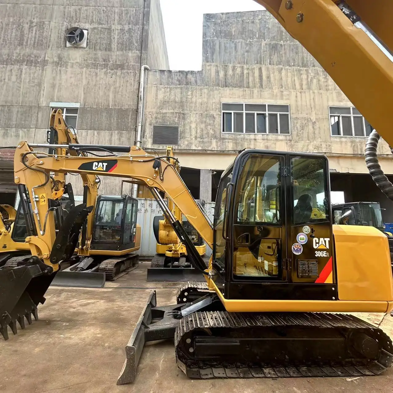 6 ton mini Used Engineering 6 ton mini Caterpillar 306E2 Crawler chain Excavator in Nice Condition CAT 305.5/307/308 E2 on sale
