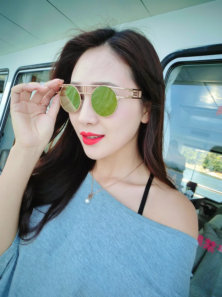 High quality fashion sunglasses Dazzling reflective Punk Retro sunglasses for women UV400