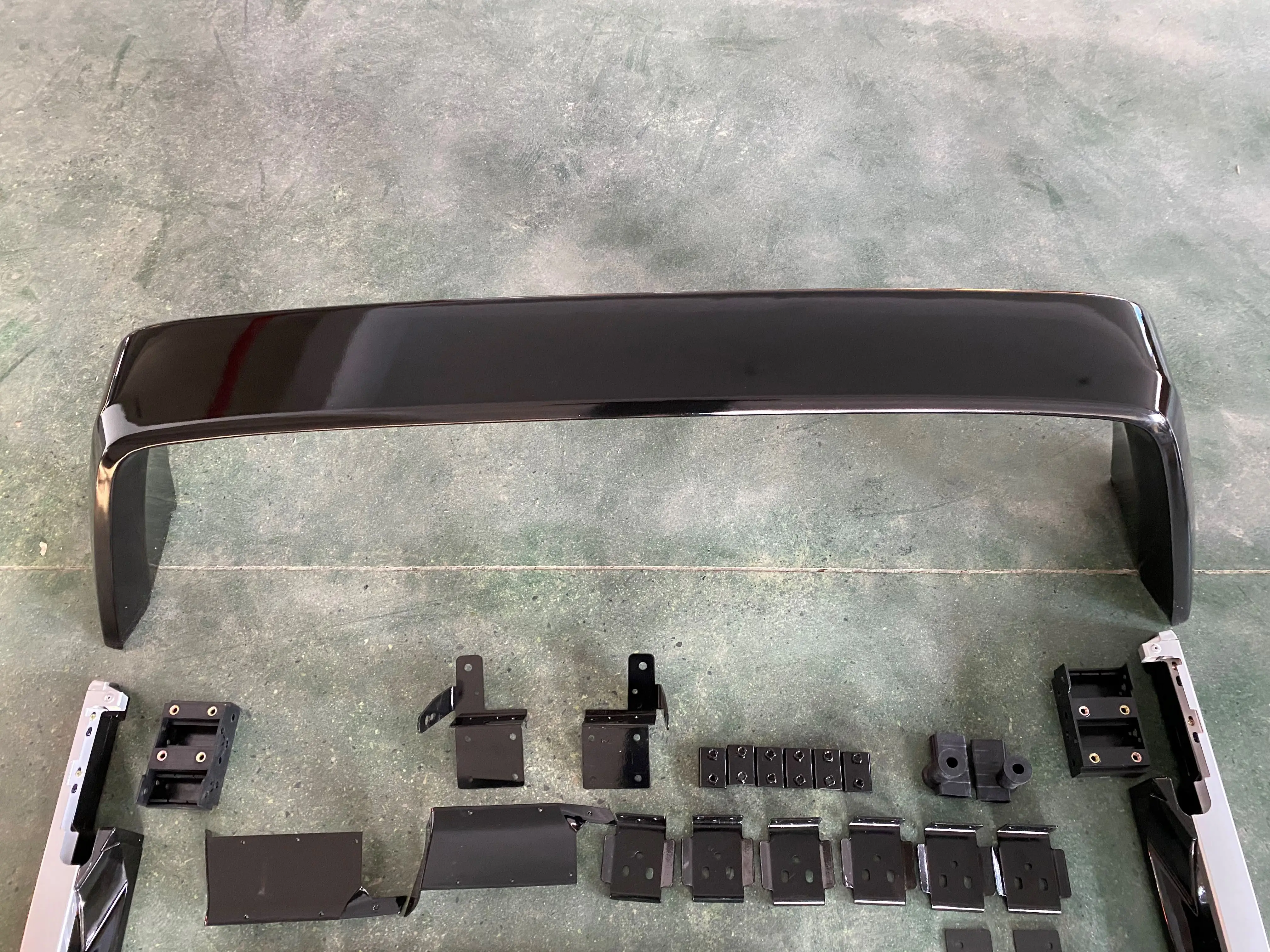 exterior accessories Pickups Truck 4x4 plastic roll bar with light For Ford Ranger  T7 T8 2015 2016 2017 2018 2019 2020