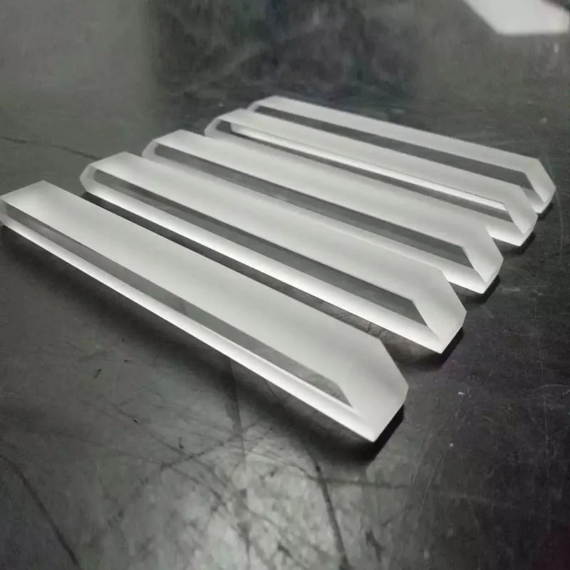 
 Высококачественные изготовленные на заказ запчасти из кварцевого стекла CNC, кварцевый стержень для лазерного оборудования  