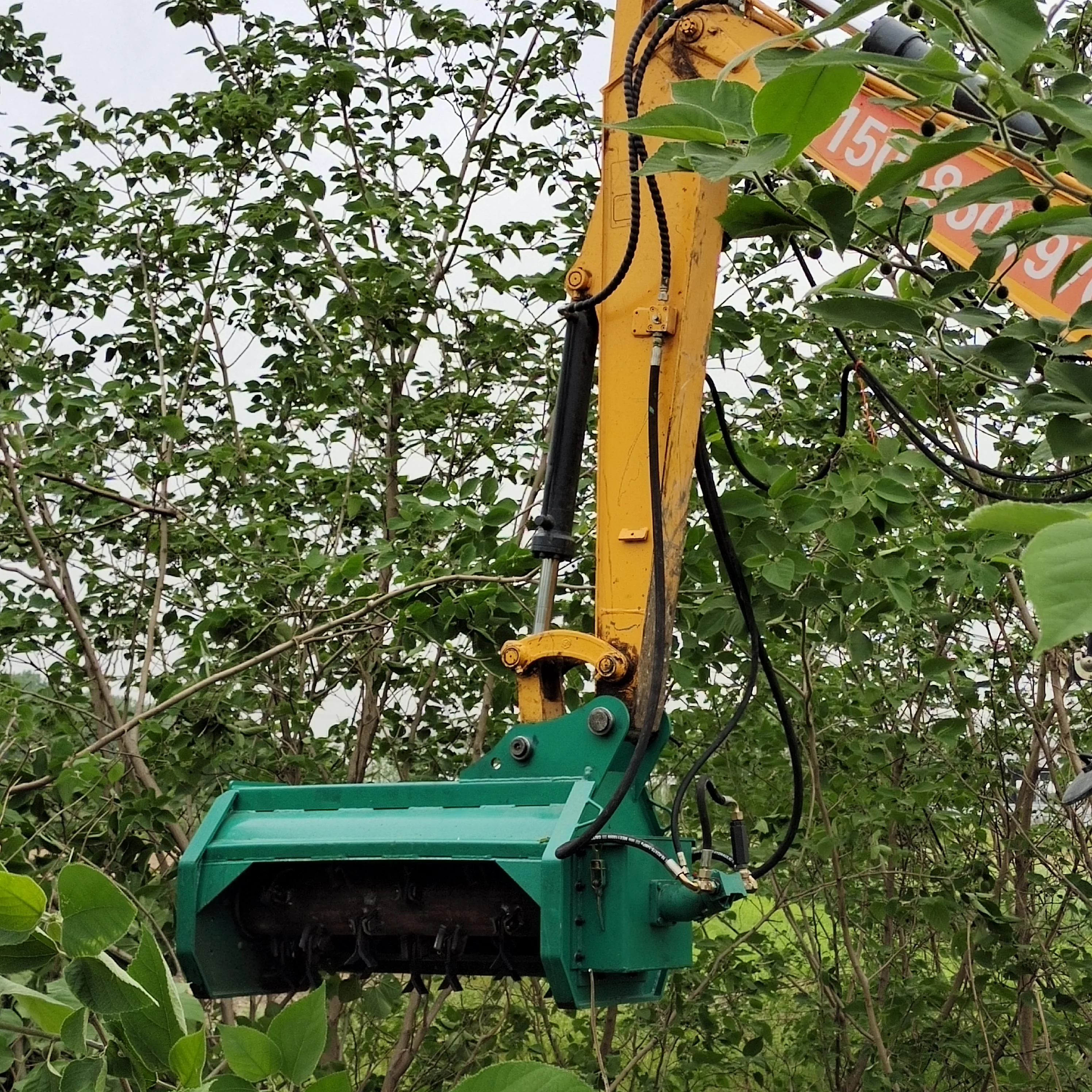 Promotion!! High Quality Flail Mower for Mini Excavator 5 Ton Excavator Flail Mower