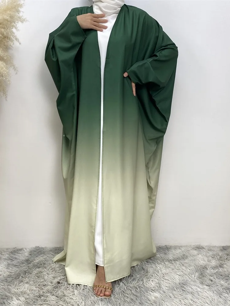 Wholesale stunning gradient Muslim clothing bat sleeves with open front, size 5 loose gradient robe