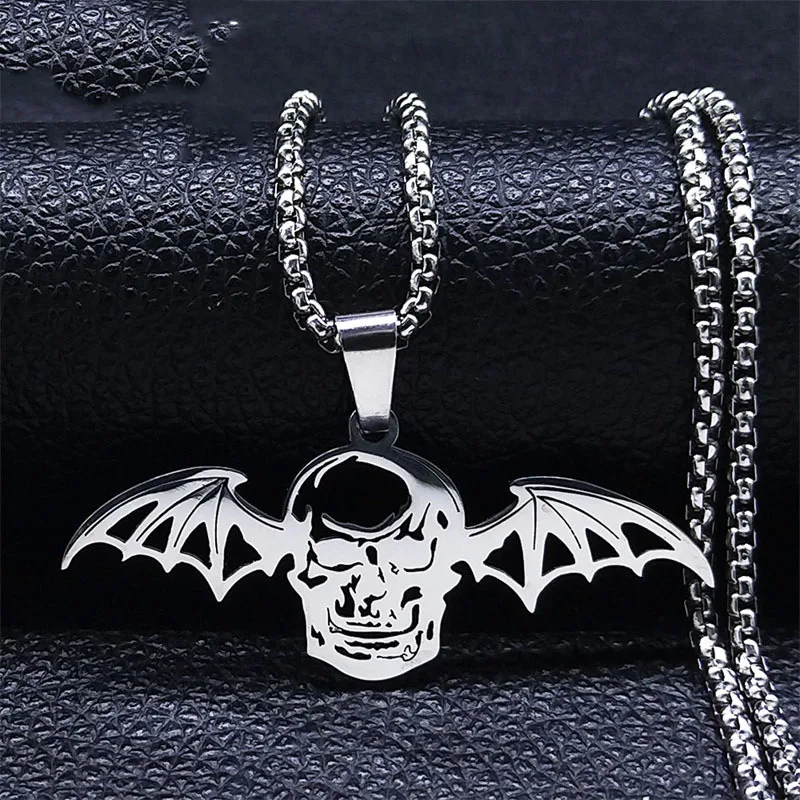 Gothic Vampire Bat Skull Wings Necklace Pendant Stainless Steel Chain Animal Skeleton Pendant Necklace Jewelry Gothique Collar