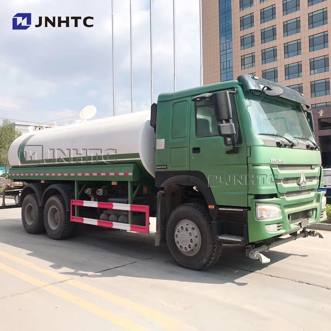Sinotruk Howo, цена, танкер для питьевой воды, распыляющий воду, грузовик с насосом HOWO 6x4, Автоцистерна для распыления воды